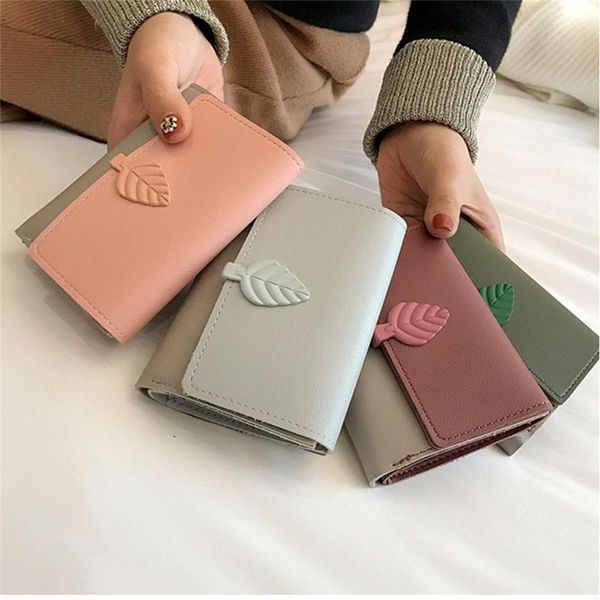 wallets women leaf coin purses wallet famale slim money bag two-fold multi-functional lady's purse fashion pu leather long, Red;black
wallets women leaf coin purses wallet famale slim money bag two-fold multi-functional lady's purse fashion pu leather long, Red;black