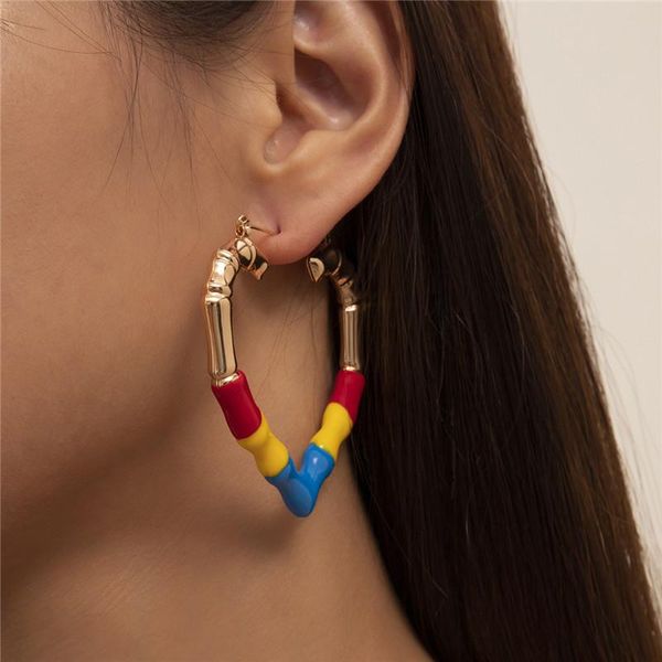retro heart drop oil splicing stud earrings geometric contrast color love ear nail european women hollow out punk party large earring jewelr, Golden;silver
retro heart drop oil splicing stud earrings geometric contrast color love ear nail european women hollow out punk party large earring jewelr, Golden;silver