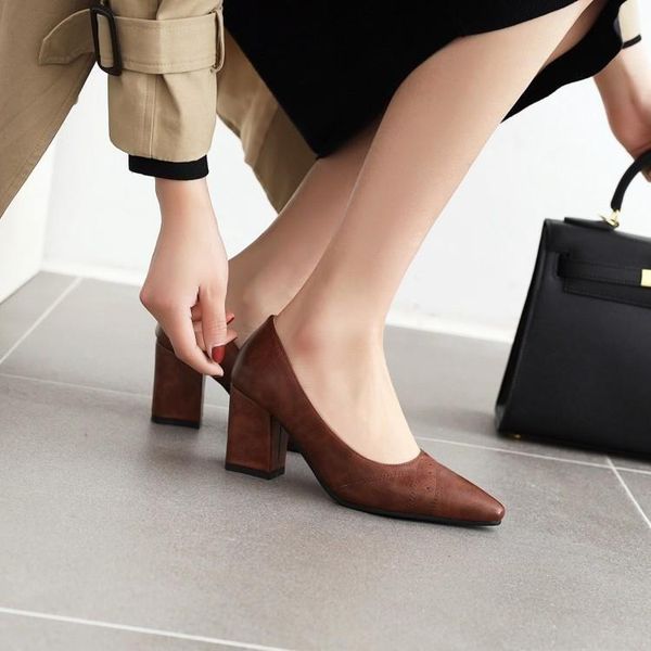 dress shoes high black heels women's thin summer 2021 spring middle heel pointed shallow mouth single women pumps
dress shoes high black heels women's thin summer 2021 spring middle heel pointed shallow mouth single women pumps