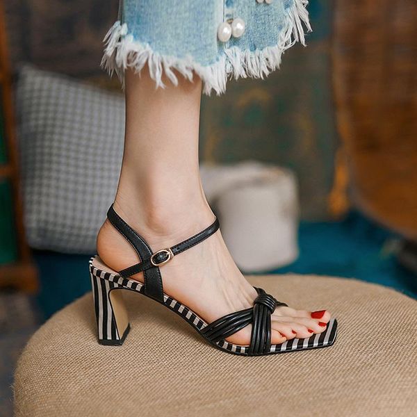 sandals fericzot 2021 simple ladies black and white stripes thick heel buckle women's shoes open toe summr
sandals fericzot 2021 simple ladies black and white stripes thick heel buckle women's shoes open toe summr