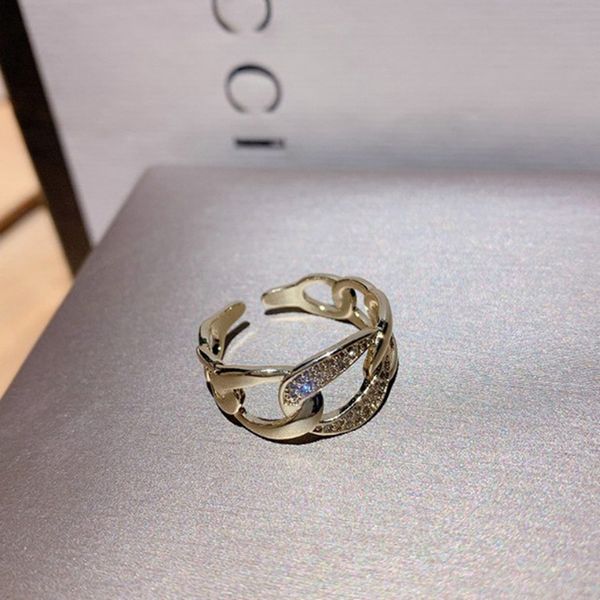 zircon twist chain band ring size can be adjusted niche design personalized trendy jewelry valentine gift, Silver
zircon twist chain band ring size can be adjusted niche design personalized trendy jewelry valentine gift, Silver