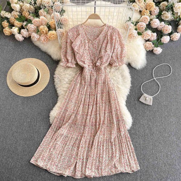 singreiny korean sweet floral dress women puff sleeve v neck a-line ruffles dresses summer bohemian print chiffon beach dress 210419, Black;gray
singreiny korean sweet floral dress women puff sleeve v neck a-line ruffles dresses summer bohemian print chiffon beach dress 210419, Black;gray