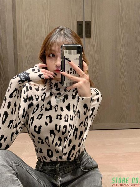 spring, autumn and winter sweater high-neck leopard print thickening plus velvet bottoming shirt women long sleeves women's t-shirt, White
spring, autumn and winter sweater high-neck leopard print thickening plus velvet bottoming shirt women long sleeves women's t-shirt, White
