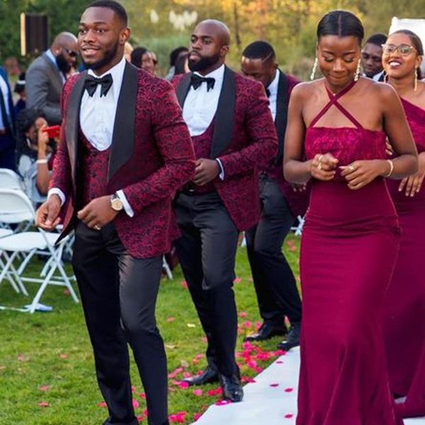 men's suits & blazers burgundy wedding black notched lapel jacquard jacket+vest+pants grooms mens pattern blazer formal tuxedos prom dr, White;black
men's suits & blazers burgundy wedding black notched lapel jacquard jacket+vest+pants grooms mens pattern blazer formal tuxedos prom dr, White;black