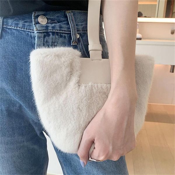 duffel bags high-end fashion wild texture simple and soft bag lady handbag buckle large capacity
duffel bags high-end fashion wild texture simple and soft bag lady handbag buckle large capacity