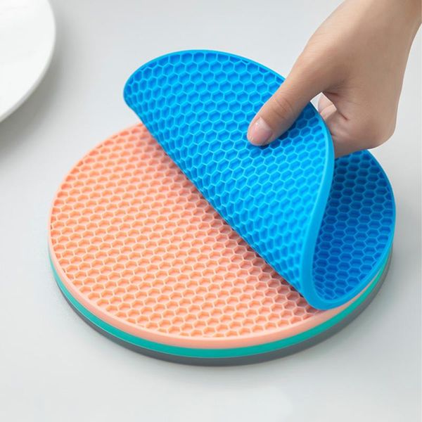 mats & pads 2pcs table tablecloth kitchen placemat children mat silicone pad waterproof and oil-proof
mats & pads 2pcs table tablecloth kitchen placemat children mat silicone pad waterproof and oil-proof