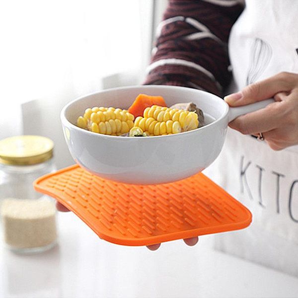 mats & pads 21cm multifunctional heat resistant silicone pad mat cup coasters non-slip pot holder table placemat kitchen accessories tool
mats & pads 21cm multifunctional heat resistant silicone pad mat cup coasters non-slip pot holder table placemat kitchen accessories tool