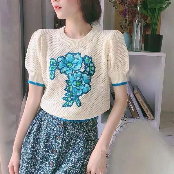 lady summer vintage embroidered flowers loose knit t-shirt women's o-neck puff short-sleeved chic tees hollow out knitwear, White
lady summer vintage embroidered flowers loose knit t-shirt women's o-neck puff short-sleeved chic tees hollow out knitwear, White
