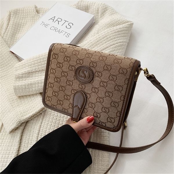 outlet sale 80% off women's bag autumn and winter new letter small square version trend personalized fashion single shoulder messenger
outlet sale 80% off women's bag autumn and winter new letter small square version trend personalized fashion single shoulder messenger