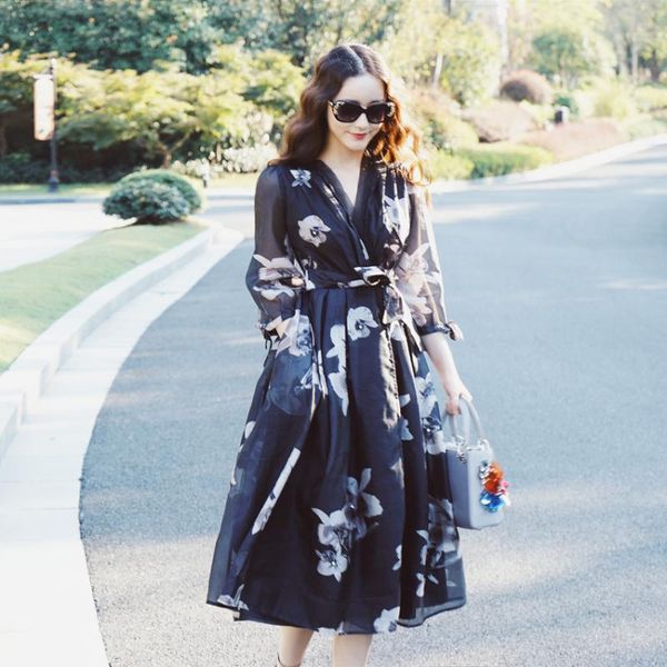 casual dresses korean fashion spring and autumn print diamonds long organza dress v neck slim waist lace up elegant womens mid-calf, Black;gray
casual dresses korean fashion spring and autumn print diamonds long organza dress v neck slim waist lace up elegant womens mid-calf, Black;gray