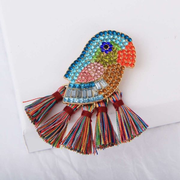 qingdao first jewelry autumn and winter color diamond tassel parrot female lovely bird brooch, Gray
qingdao first jewelry autumn and winter color diamond tassel parrot female lovely bird brooch, Gray
