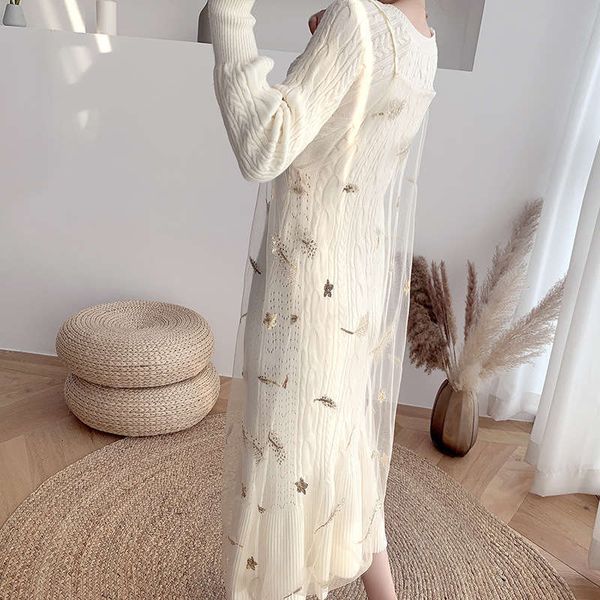 / dresses autumn casual winter mesh embroidery suspender very fairy suit skirt knitted french minority dress two piece set, Black;gray
/ dresses autumn casual winter mesh embroidery suspender very fairy suit skirt knitted french minority dress two piece set, Black;gray