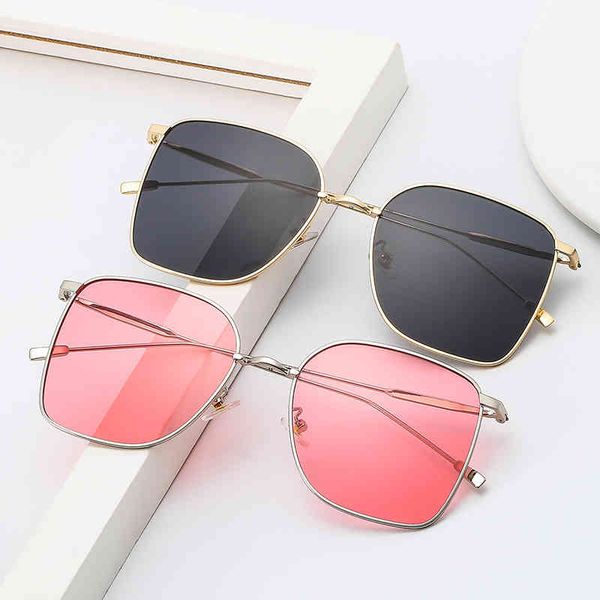 sunglasses new sunglasses men's metal trend fashion personalized square women's street shooting net red plain face glasses frame, White;black
sunglasses new sunglasses men's metal trend fashion personalized square women's street shooting net red plain face glasses frame, White;black