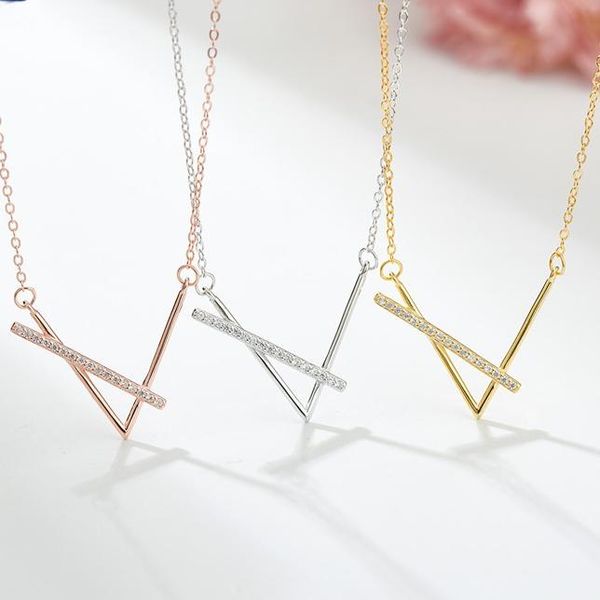 chains pure silver geometric v-shaped necklace women's 925 simple style light luxury niche design clavicle chain
chains pure silver geometric v-shaped necklace women's 925 simple style light luxury niche design clavicle chain