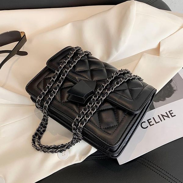 devil's2021 autumn winter lingge chain women fashion net red versatile ins single shoulder messenger bag small square cosmetic bags & c
devil's2021 autumn winter lingge chain women fashion net red versatile ins single shoulder messenger bag small square cosmetic bags & c