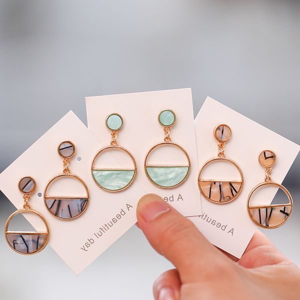 women's earrings color metal simple charm hollow geometric pendant suitable for winter jewelry lover gift, Golden
women's earrings color metal simple charm hollow geometric pendant suitable for winter jewelry lover gift, Golden