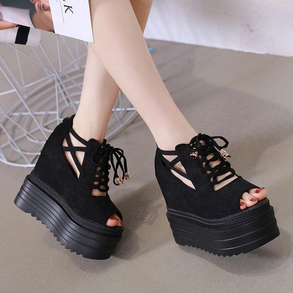 slippers high rise slope heel thick sole sandals in spring and summer of 2021 women's fashion waterproof platform hollow out, Black
slippers high rise slope heel thick sole sandals in spring and summer of 2021 women's fashion waterproof platform hollow out, Black