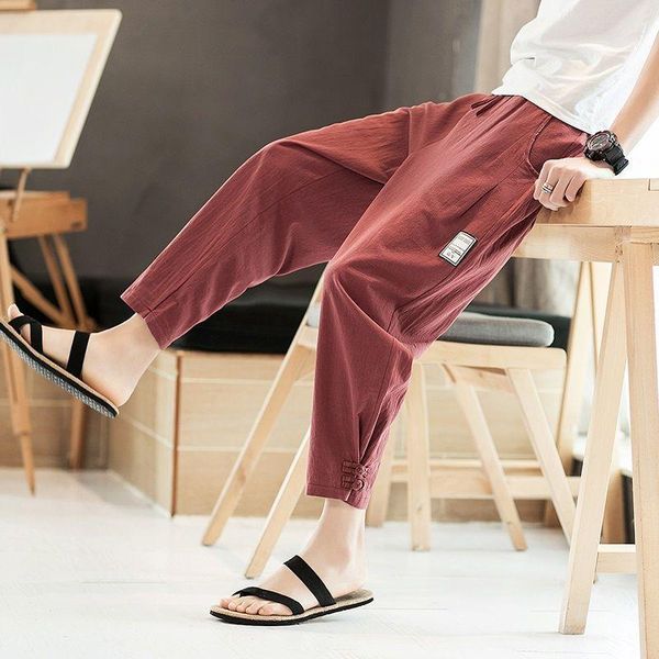 men's shorts cotton linen pants chinese style capris summer loose youth leggings fashion 2021, White;black
men's shorts cotton linen pants chinese style capris summer loose youth leggings fashion 2021, White;black