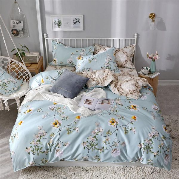 bedding sets 4 pieces set microfiber,unique design breathable,1 duvet cover,2 pillow shams and 1 bed sheet ,king,twin,full size
bedding sets 4 pieces set microfiber,unique design breathable,1 duvet cover,2 pillow shams and 1 bed sheet ,king,twin,full size