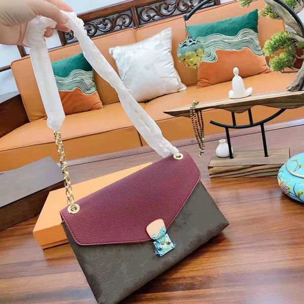 2022 women print crossbody chain bags designer flower purses printing shoulder bag small envelope handbag slot zipper pocket letters printin
2022 women print crossbody chain bags designer flower purses printing shoulder bag small envelope handbag slot zipper pocket letters printin
