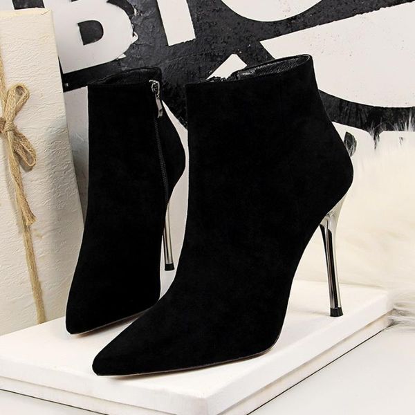 boots fashion high shoes women short metal heels black suede female thin heeles women's ankle
boots fashion high shoes women short metal heels black suede female thin heeles women's ankle