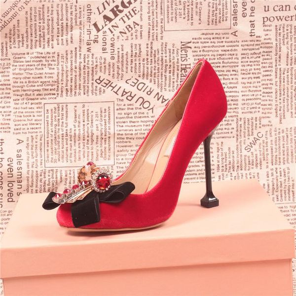 high heel wedding party shoes women pumps stiletto thin pointed toe diamond matal zapatos dress low 6cm, Black
high heel wedding party shoes women pumps stiletto thin pointed toe diamond matal zapatos dress low 6cm, Black
