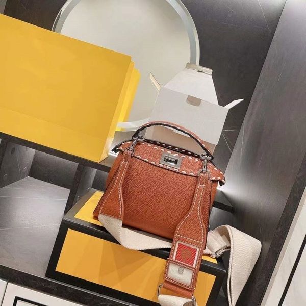 fashion peekaboo women shoulder bag designer classic bags messenger female handbag 
fashion peekaboo women shoulder bag designer classic bags messenger female handbag