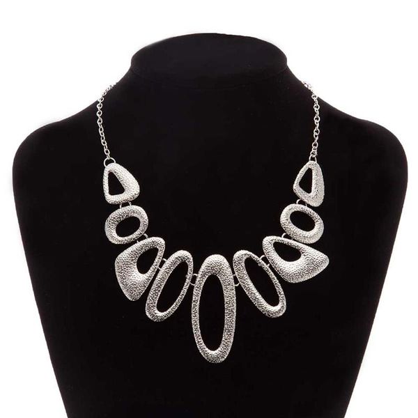 chokers korean exaggerated necklace female short clavicle chain personality metal geometric trendy jewelry for women accessories, Golden;silver
chokers korean exaggerated necklace female short clavicle chain personality metal geometric trendy jewelry for women accessories, Golden;silver