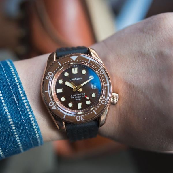 wristwatches proxima mens diver watches male military automatic mechanical wristwatch diving 300m water resistant sapphire bezel c3 luminous, Slivery;brown
wristwatches proxima mens diver watches male military automatic mechanical wristwatch diving 300m water resistant sapphire bezel c3 luminous, Slivery;brown