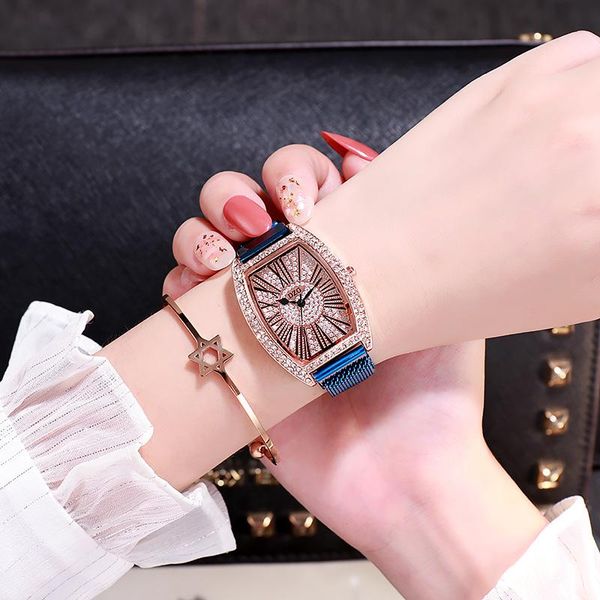 wristwatches web celebrity the same watch square water diamond magnet with rose gold case large roman face temperament women's, Slivery;brown
wristwatches web celebrity the same watch square water diamond magnet with rose gold case large roman face temperament women's, Slivery;brown