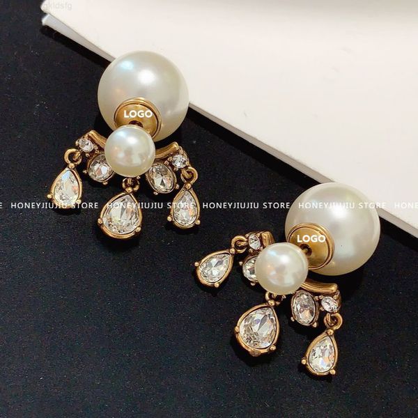 dio/christian 2021 trends famous brand pearl crystal diamond water women drop earrings for classic letters luxury jewelry, Red;brown
dio/christian 2021 trends famous brand pearl crystal diamond water women drop earrings for classic letters luxury jewelry, Red;brown