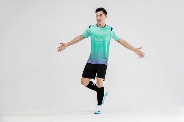 lastest men football jerseys sale outdoor apparel football wear 202fsesf, Black;red
lastest men football jerseys sale outdoor apparel football wear 202fsesf, Black;red