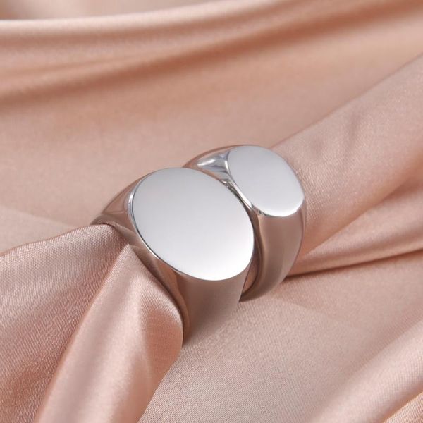 cluster rings skyrim stainless steel couple signet ring men women simple round anniversary wedding jewelry gift for lover wholesale, Golden;silver
cluster rings skyrim stainless steel couple signet ring men women simple round anniversary wedding jewelry gift for lover wholesale, Golden;silver