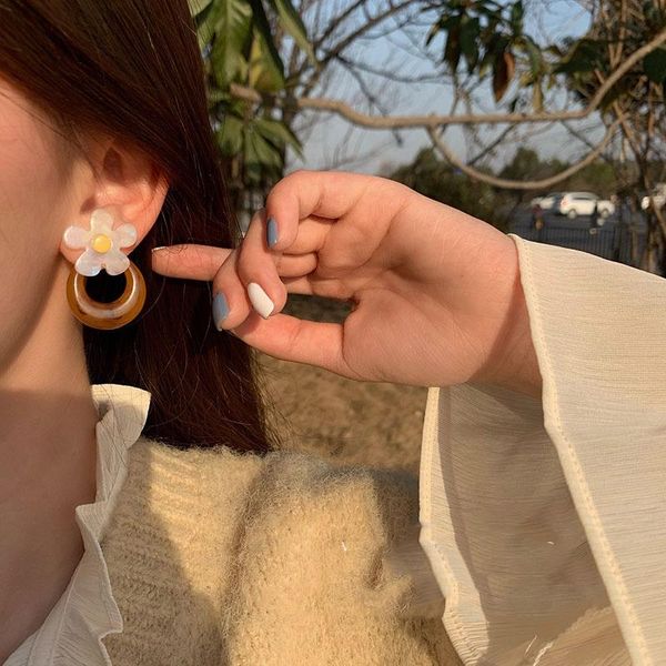 dangle & chandelier 2021 french retro acrylic resin daisy flower earrings romantic brown drop for women girls wedding jewelry gifts, Silver
dangle & chandelier 2021 french retro acrylic resin daisy flower earrings romantic brown drop for women girls wedding jewelry gifts, Silver