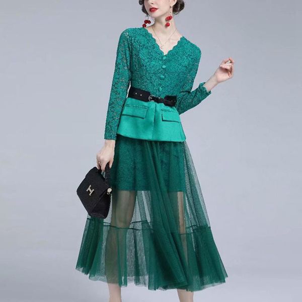 casual dresses fashion designer 2021 autumn lace dress women green long sleeve patchwork high quality, Black;gray
casual dresses fashion designer 2021 autumn lace dress women green long sleeve patchwork high quality, Black;gray