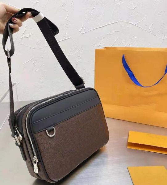 designer men briefcases boys shoulder bags leather purses handbags crossbody messenger bag camera leisure male
designer men briefcases boys shoulder bags leather purses handbags crossbody messenger bag camera leisure male