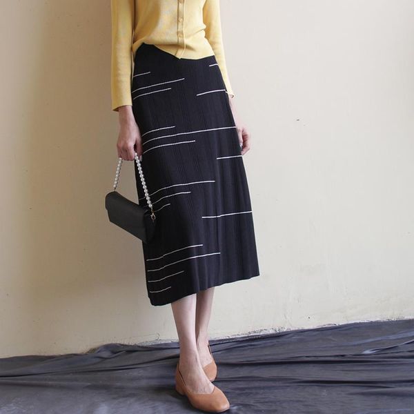 skirts 2021 fashion long mid-calf women a-line elastic waist spring and summer stretch striped ladies, Black
skirts 2021 fashion long mid-calf women a-line elastic waist spring and summer stretch striped ladies, Black