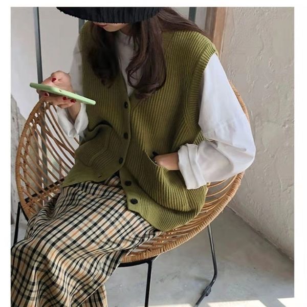 spring knitted vest coat women soft stretchy simple basic daily v-neck solid single breasted female vintage korean all-match, Black;white
spring knitted vest coat women soft stretchy simple basic daily v-neck solid single breasted female vintage korean all-match, Black;white