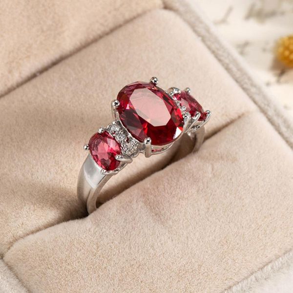 wedding rings uilz exquisite red zircon for women bright bridal engagement accessories bijoux wholesale crl20003, Slivery;golden