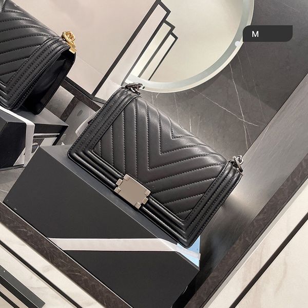5a luxury designer women bags caviar leather shoulder purse black gold silver chain crossbody clutch pochette envelope bag wallet wholesale
5a luxury designer women bags caviar leather shoulder purse black gold silver chain crossbody clutch pochette envelope bag wallet wholesale