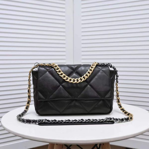 designer storage bag luxury brand woc fashion simple cowhide shoulder diagonal size 30*20*12cm
designer storage bag luxury brand woc fashion simple cowhide shoulder diagonal size 30*20*12cm