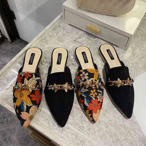 slippers bailamos women slip on mules fashion metal chain slipper ladies flat heel casual slides pointed toe shoes sg1b, Black
slippers bailamos women slip on mules fashion metal chain slipper ladies flat heel casual slides pointed toe shoes sg1b, Black