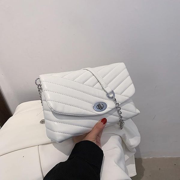 evening bags bolso mujer high-quality chain leather brand trendy shoulder bag for women small square purses ladies trending messenger
evening bags bolso mujer high-quality chain leather brand trendy shoulder bag for women small square purses ladies trending messenger