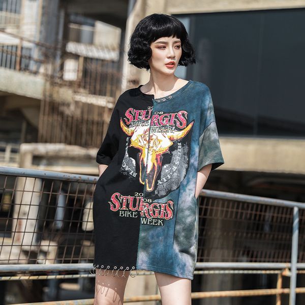 tracksuits 2021 spring releases female matching t-shirt print mid-length stylish hip-hop brand short sleeve skirt cool top, Gray
tracksuits 2021 spring releases female matching t-shirt print mid-length stylish hip-hop brand short sleeve skirt cool top, Gray