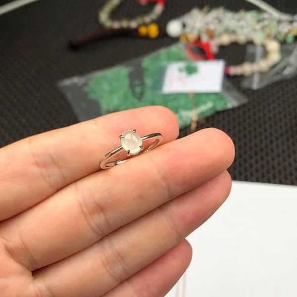 cluster rings original design natural emerald oval open ring elegant fresh and delicate bohemian charm women's silver jewelry, Golden;silver
cluster rings original design natural emerald oval open ring elegant fresh and delicate bohemian charm women's silver jewelry, Golden;silver