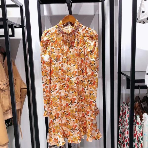 casual dresses 2021 early autumn upright collar diamond dress with pastoral style broken flowers and fishtail long sleeves, Black;gray
casual dresses 2021 early autumn upright collar diamond dress with pastoral style broken flowers and fishtail long sleeves, Black;gray