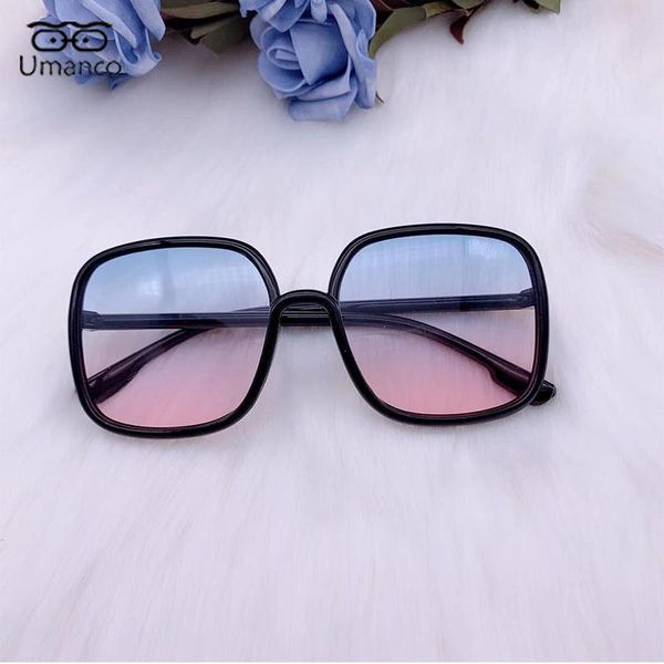 sunglasses fashion design oversized square for women gradient lens black transparent frame uv400 shades driving outdoor glasses, White;black
sunglasses fashion design oversized square for women gradient lens black transparent frame uv400 shades driving outdoor glasses, White;black