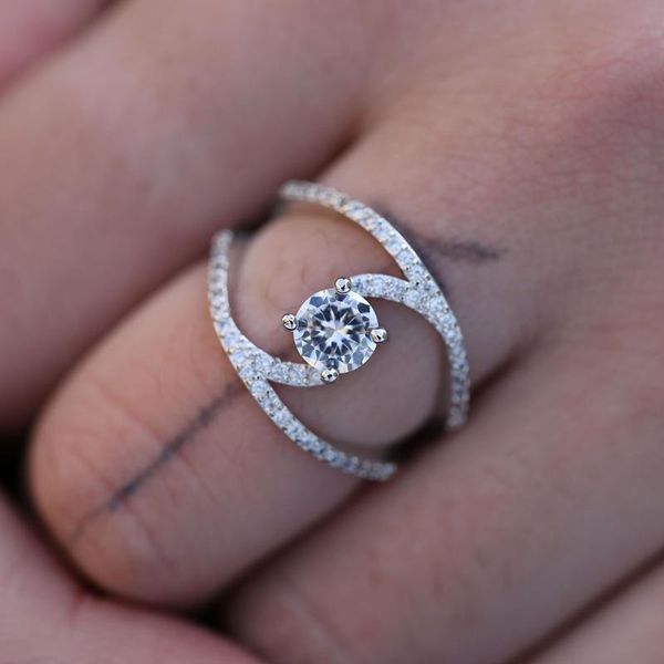 romantic cocktail party ring with round brilliant cubic zirconia prong setting valentines gift fashion rings for women wedding, Slivery;golden
romantic cocktail party ring with round brilliant cubic zirconia prong setting valentines gift fashion rings for women wedding, Slivery;golden