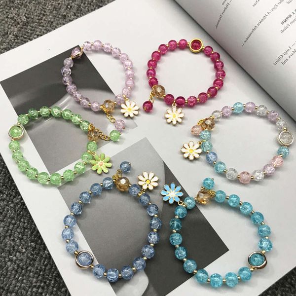 hand catenary daisy crystal bracelet summer personality sweet zou chrysanthemum pendant girl little fresh hand, Black
hand catenary daisy crystal bracelet summer personality sweet zou chrysanthemum pendant girl little fresh hand, Black