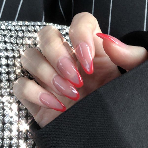 false nails 24pcs hypotenuse french style long ballet water red wearable fake with glue temperament nail finished product, Red;gold
false nails 24pcs hypotenuse french style long ballet water red wearable fake with glue temperament nail finished product, Red;gold